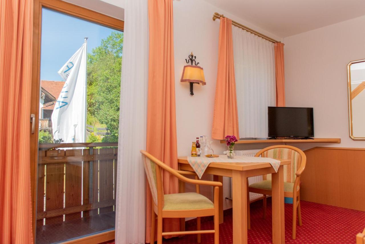 Füssen Hotel Restaurant Fruehlingsgarten מראה חיצוני תמונה