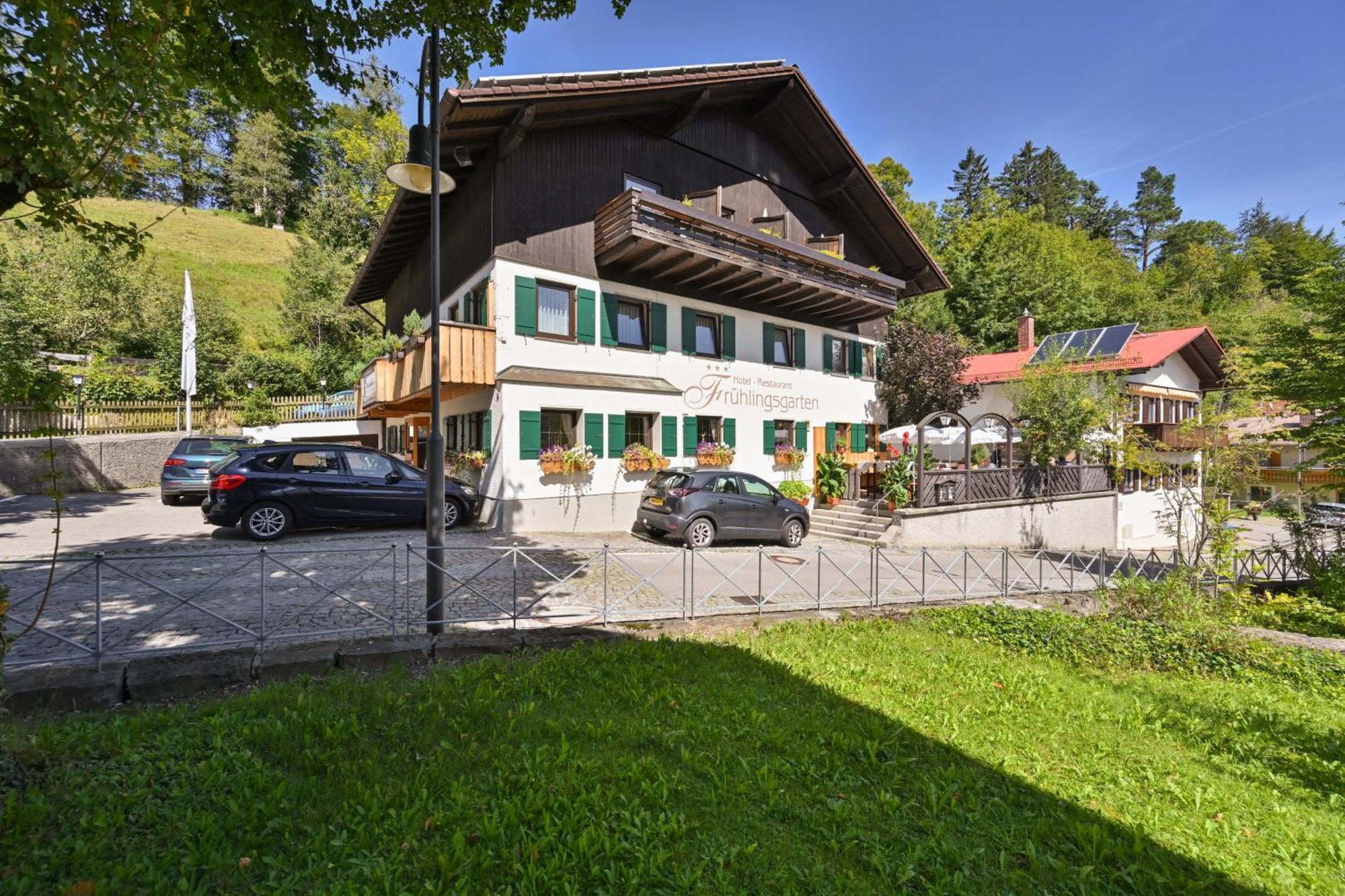 Füssen Hotel Restaurant Fruehlingsgarten מראה חיצוני תמונה